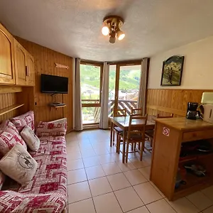  Appartement 1 Bedroom Appt With Mountain Views